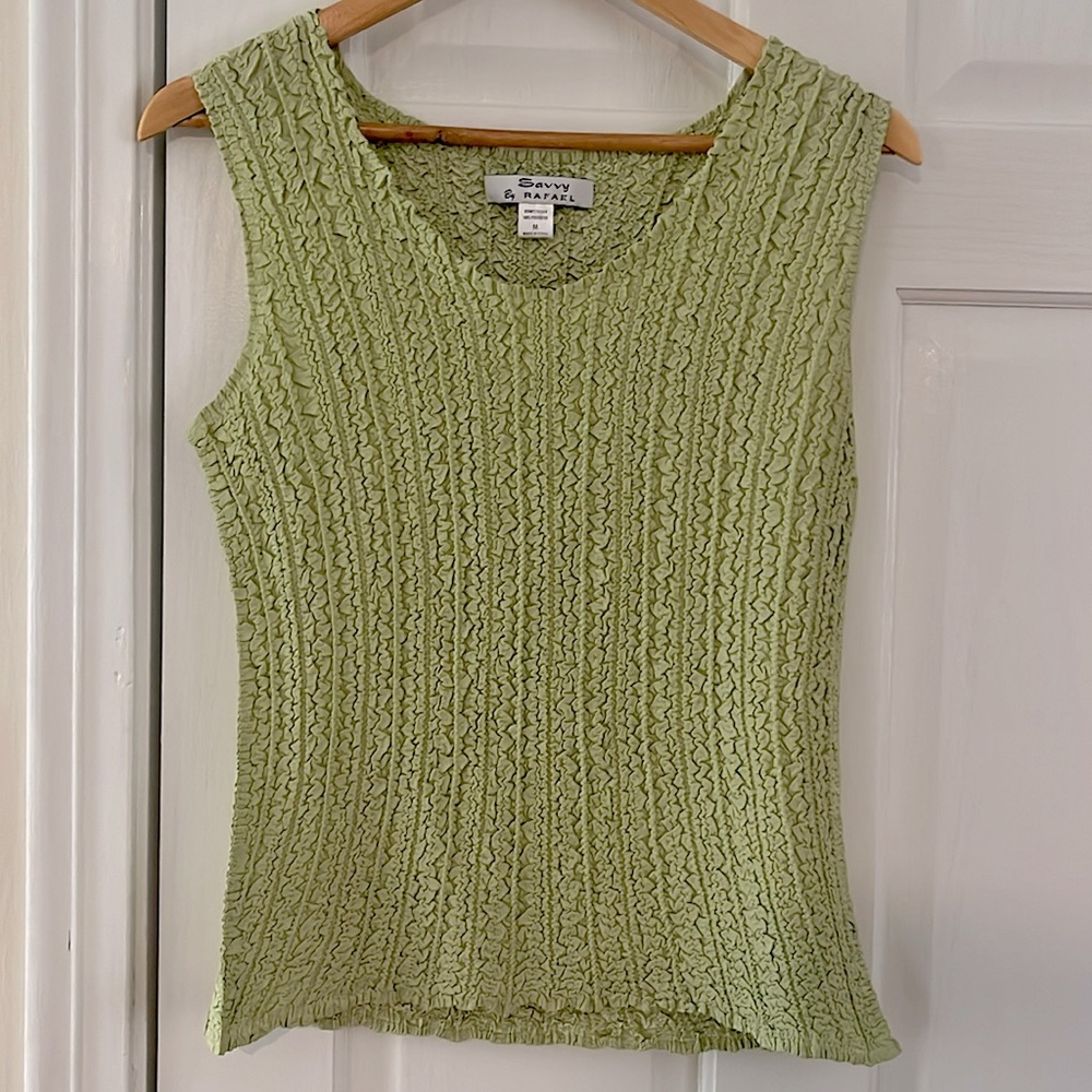 EUC Vintage Crinkle Top